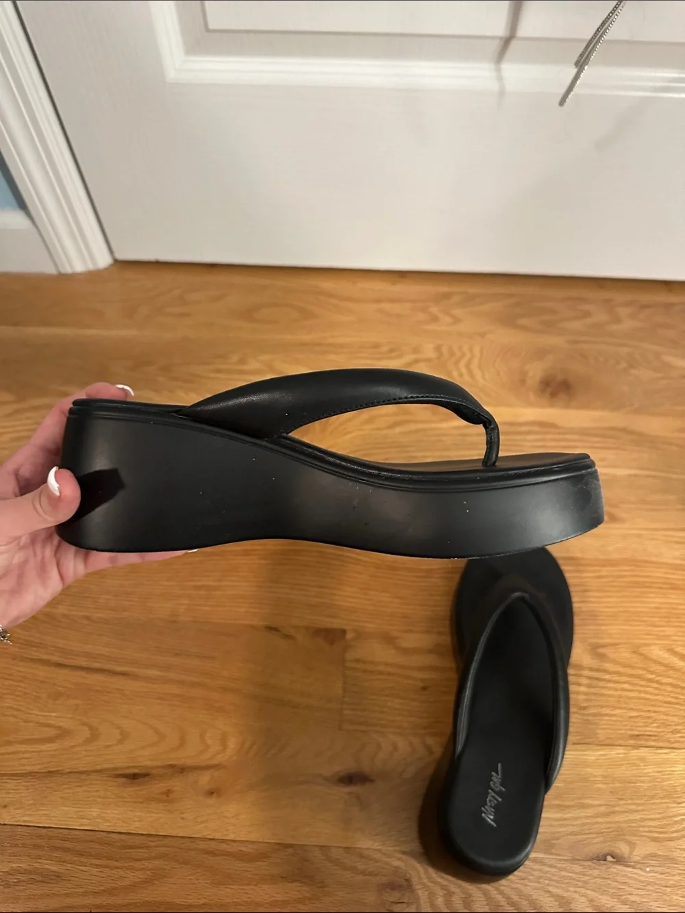 NASTY GAL Black Platform Flip-Flop Sandals